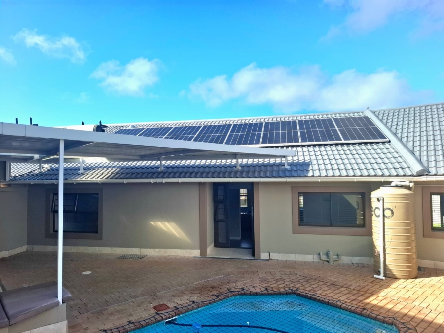 6 Bedroom Property for Sale in Dorchester Heights Eastern Cape